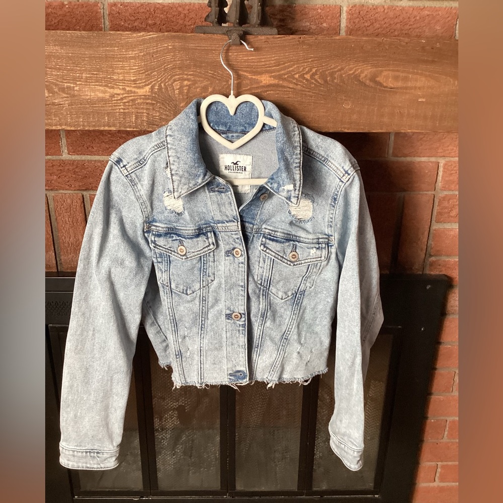 Distressed Hollister Jean Jacket size S light blue cropped style